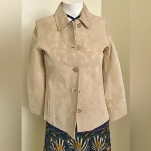 Elegant Beige Women's suede Jacket . Looks like new!